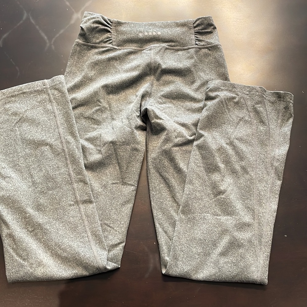 EUC Diadora sz M leggings